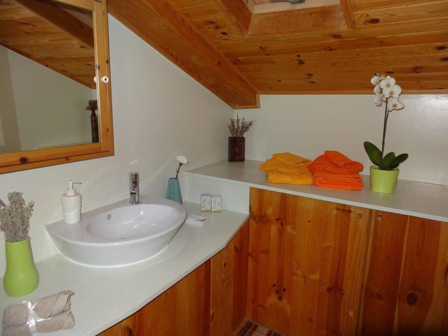 Charm And Fantastic View In A Fully Equipped Home In Center Lisboa Exteriör bild