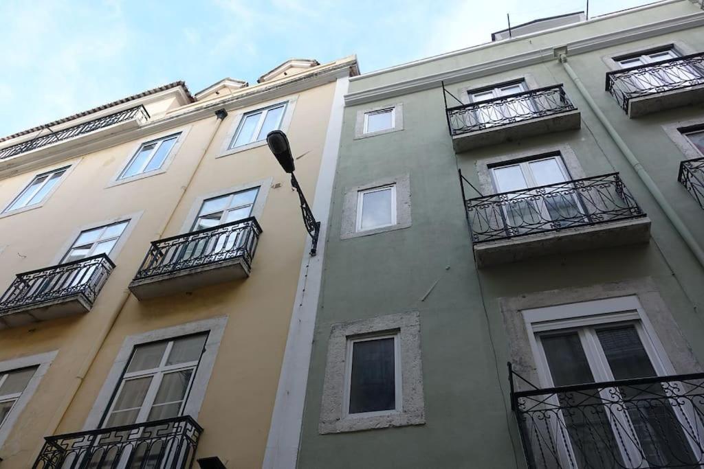 Charm And Fantastic View In A Fully Equipped Home In Center Lisboa Exteriör bild